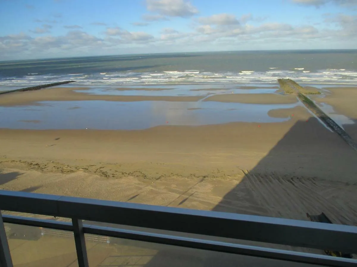 Appartement Studio On The Beach With Sea View Middelkerke België