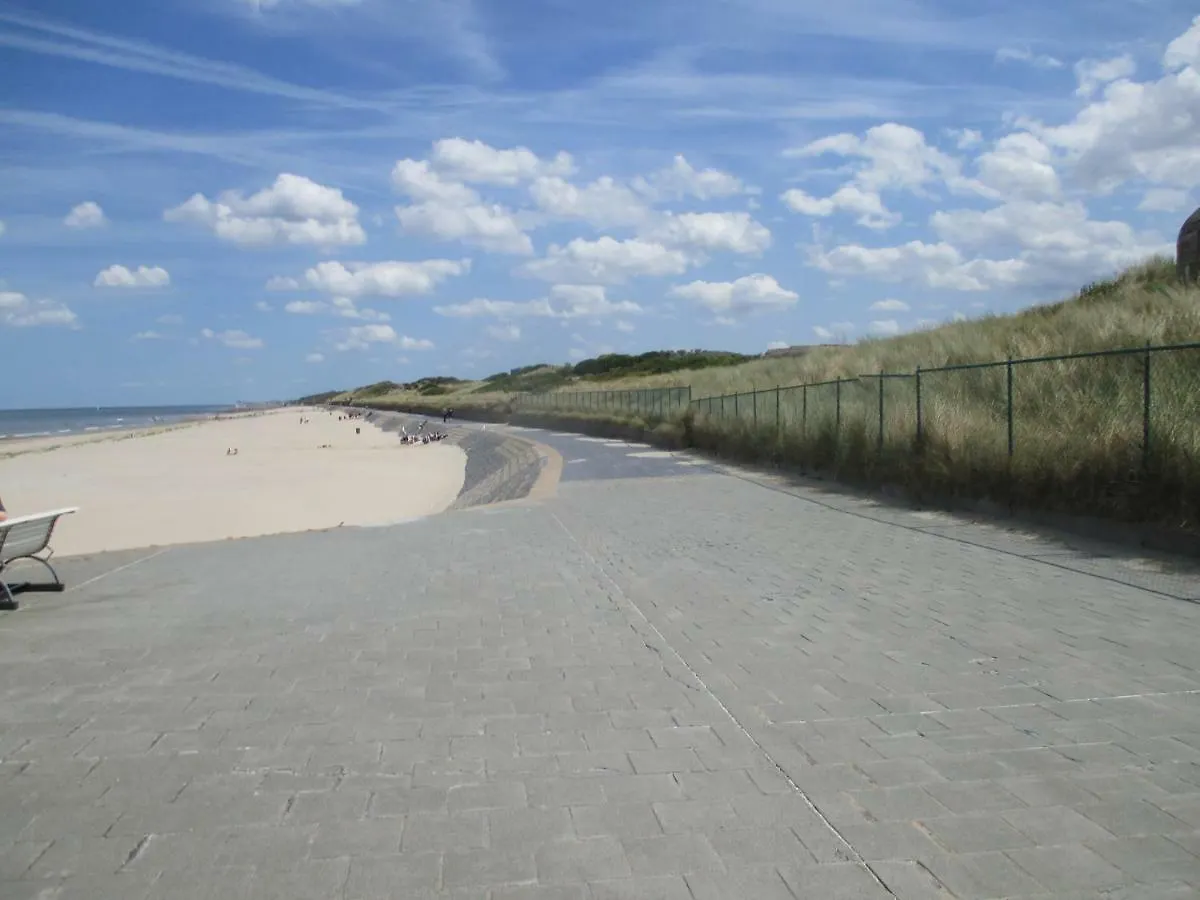 Appartement Studio On The Beach With Sea View Middelkerke