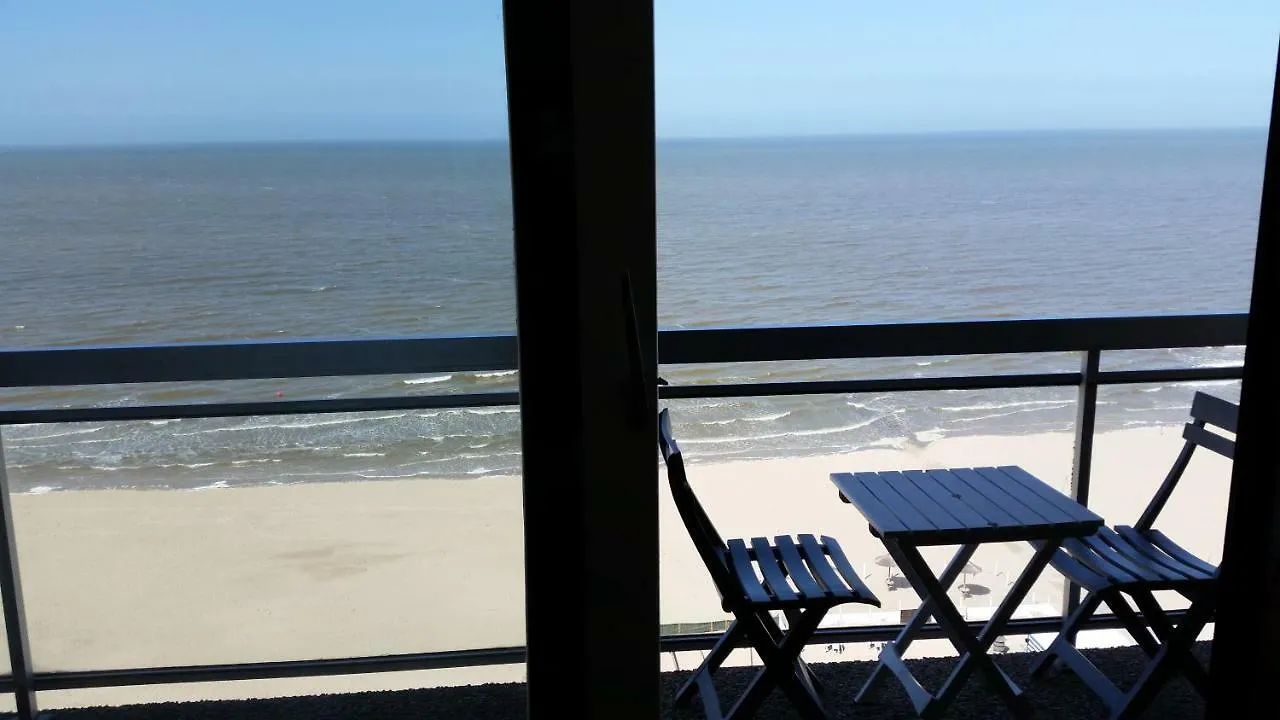 Appartement Studio On The Beach With Sea View Middelkerke België