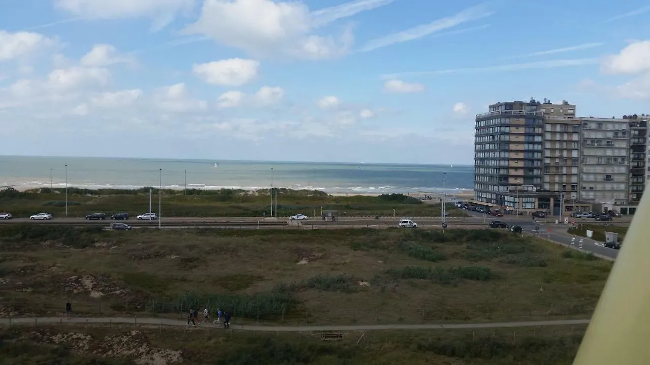 Appartement Studio On The Beach With Sea View Middelkerke